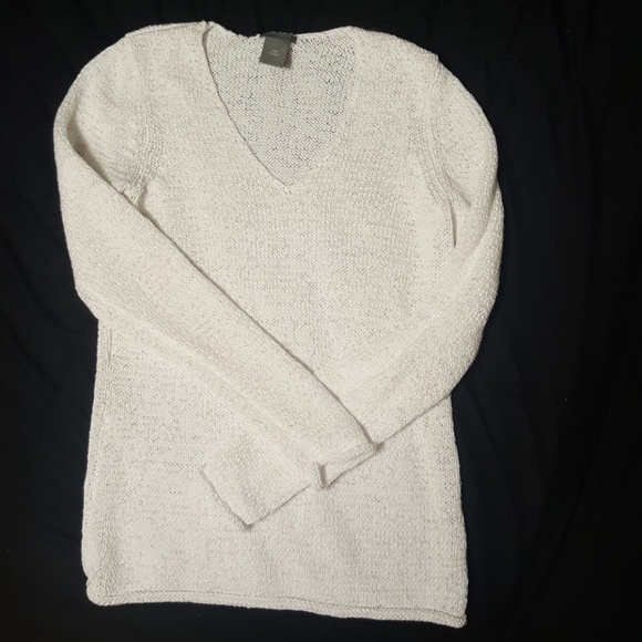 Ann Taylor Sweaters - White sweater Ann Taylor Sweaters - White sweater